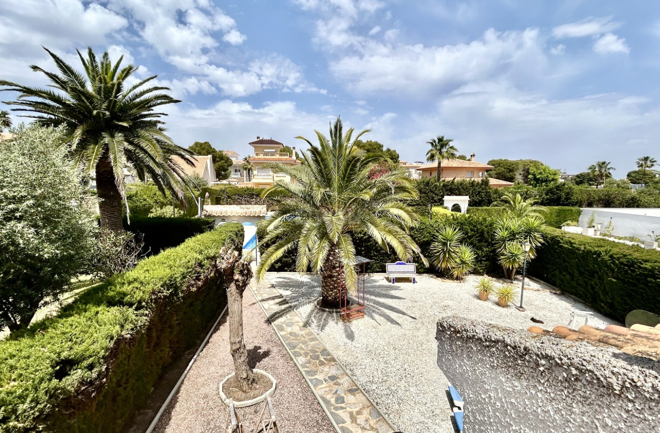 Resale - Villa - La Zenia - Costa Blanca