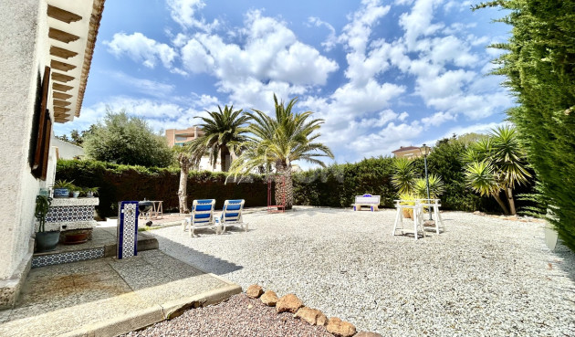 Resale - Villa - La Zenia - Costa Blanca