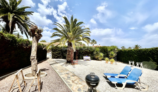 Resale - Villa - La Zenia - Costa Blanca