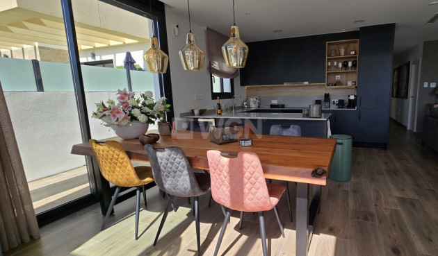 Odsprzedaż - Villa - Los Montesinos - Costa Blanca