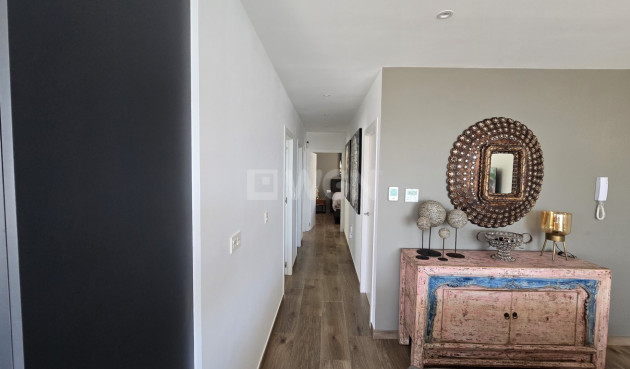 Odsprzedaż - Villa - Los Montesinos - Costa Blanca