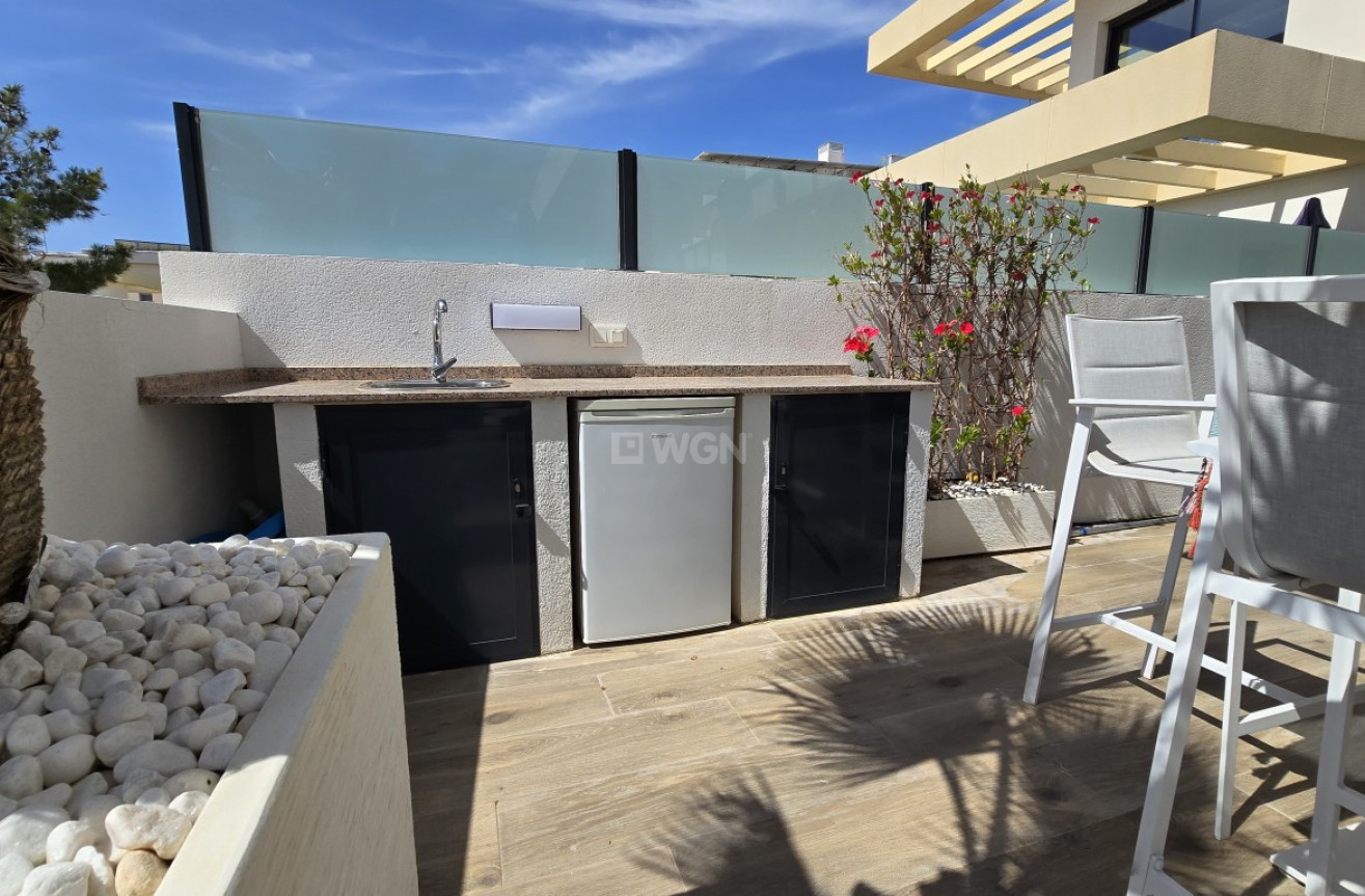 Odsprzedaż - Villa - Los Montesinos - Costa Blanca