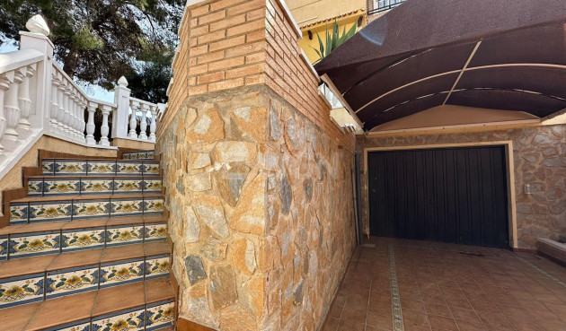 Resale - Villa - Torrevieja - Los Balcones - Los Altos del Edén