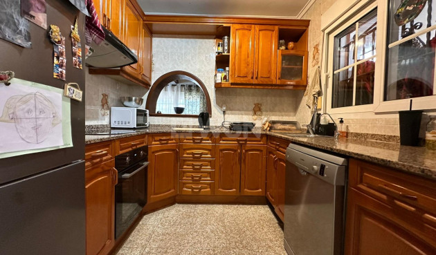 Resale - Villa - Torrevieja - Los Balcones - Los Altos del Edén