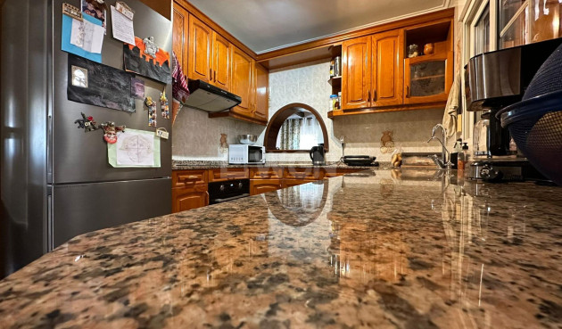 Resale - Villa - Torrevieja - Los Balcones - Los Altos del Edén