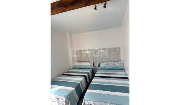 Odsprzedaż - Daszek - Torrevieja - Los Frutales