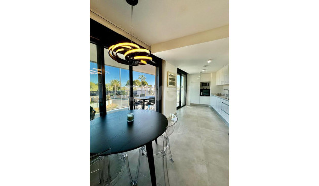 Wiederverkauf - Wohnung - Dehesa de Campoamor - Costa Blanca