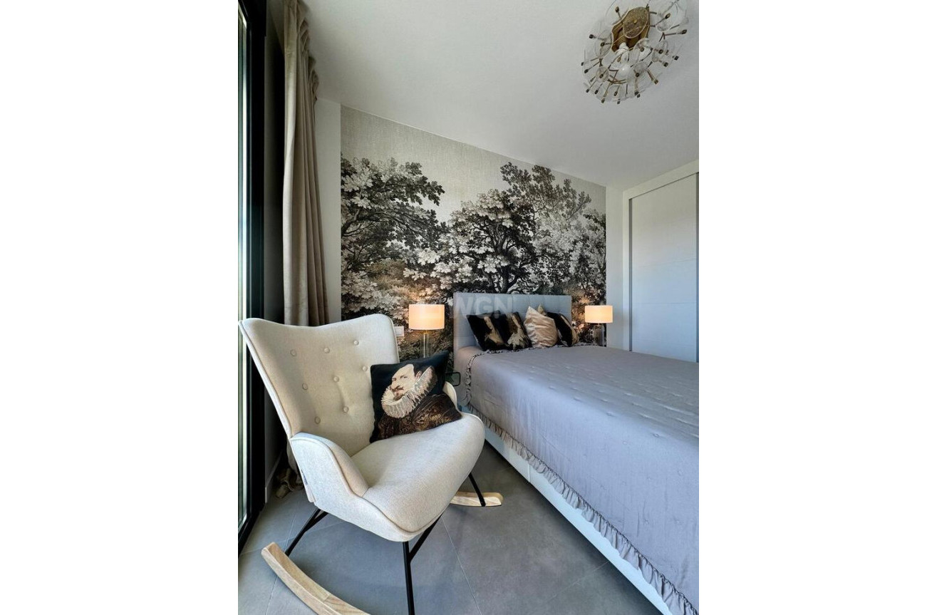 Odsprzedaż - Mieszkanie w bloku - Dehesa de Campoamor - Costa Blanca