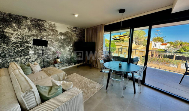 Odsprzedaż - Mieszkanie w bloku - Dehesa de Campoamor - Costa Blanca