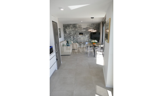 Odsprzedaż - Mieszkanie w bloku - Dehesa de Campoamor - Costa Blanca