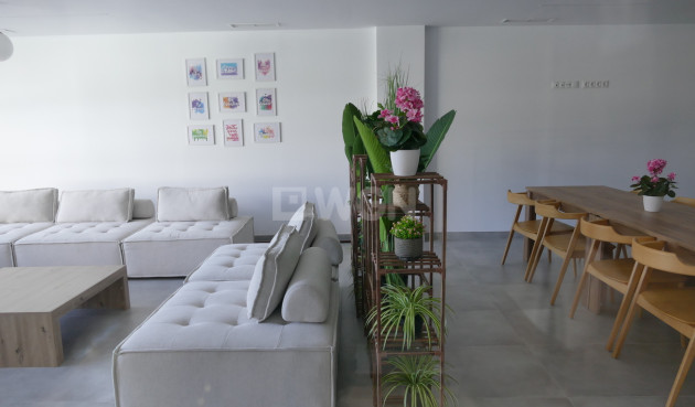 Odsprzedaż - Mieszkanie w bloku - Dehesa de Campoamor - Costa Blanca