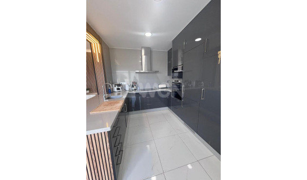 Odsprzedaż - Villa - Villamartin - Costa Blanca