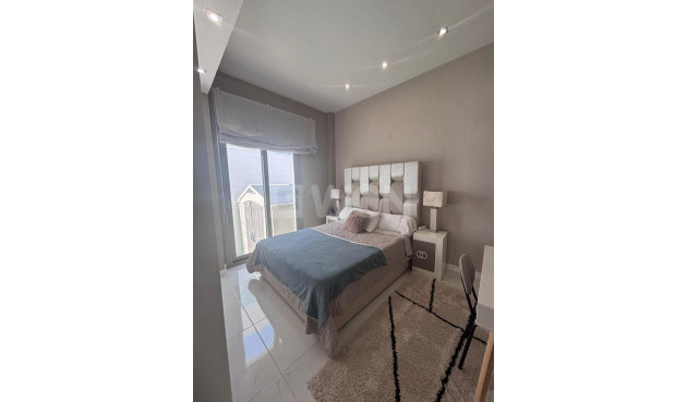 Odsprzedaż - Villa - Villamartin - Costa Blanca