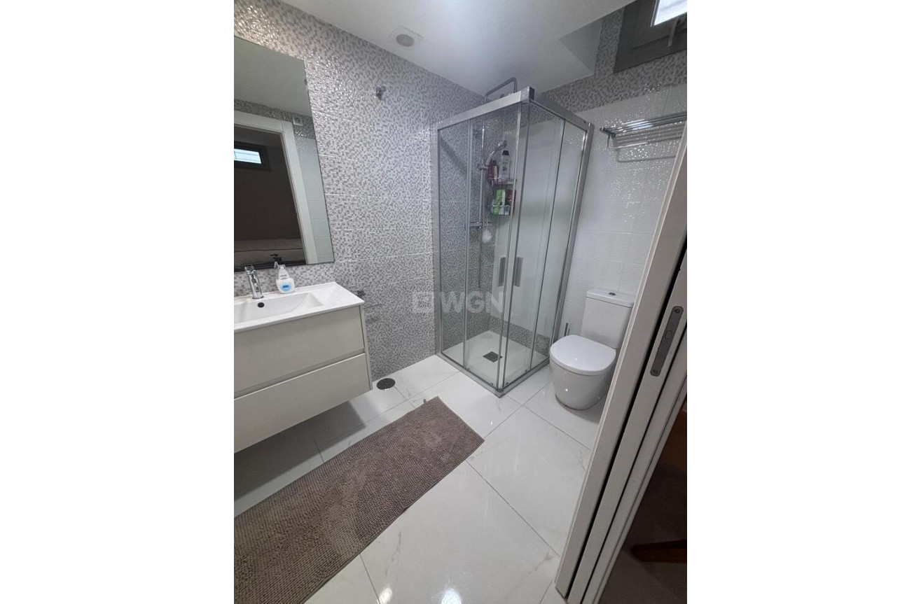 Odsprzedaż - Villa - Villamartin - Costa Blanca