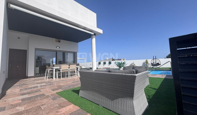 Odsprzedaż - Villa - Villamartin - Costa Blanca