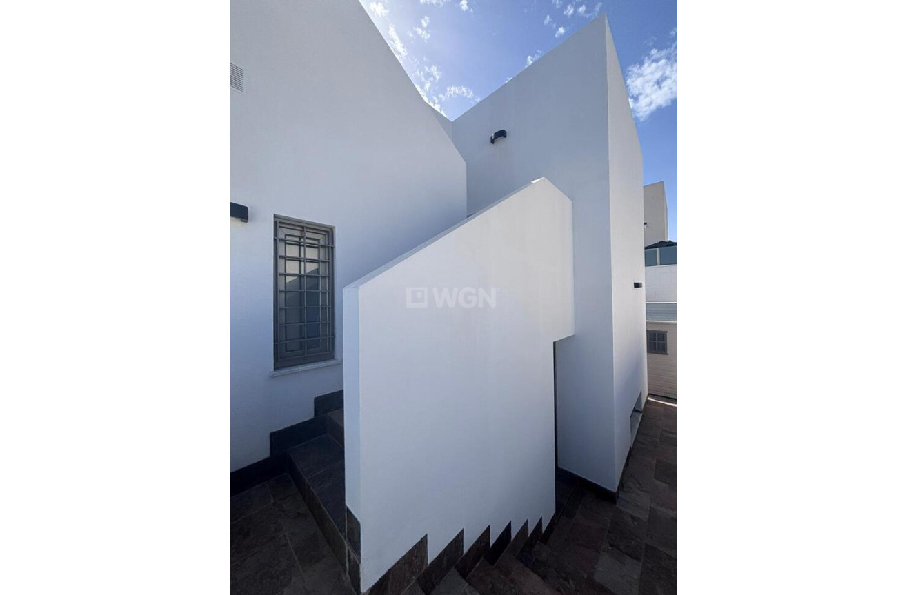 Odsprzedaż - Villa - Villamartin - Costa Blanca