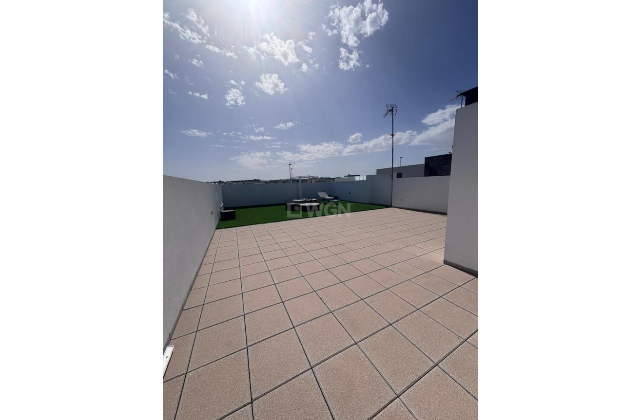 Odsprzedaż - Villa - Villamartin - Costa Blanca