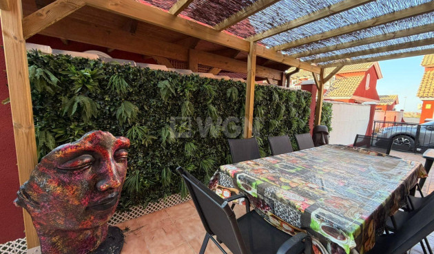 Odsprzedaż - Villa - Orihuela Costa - Villamartín