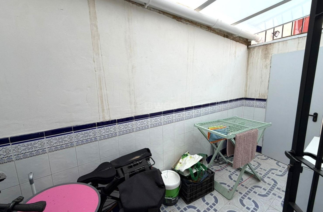 Odsprzedaż - Villa - Orihuela Costa - Villamartín