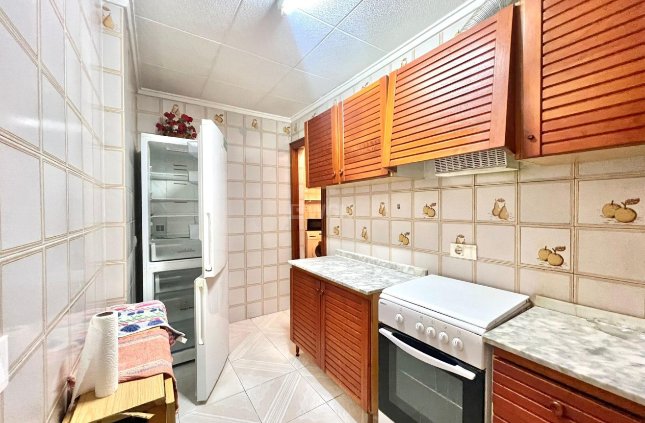 Odsprzedaż - Mieszkanie w bloku - Torrevieja - Acequion