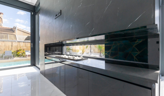 Reventa - Villa - Torrevieja - Torreta Florida