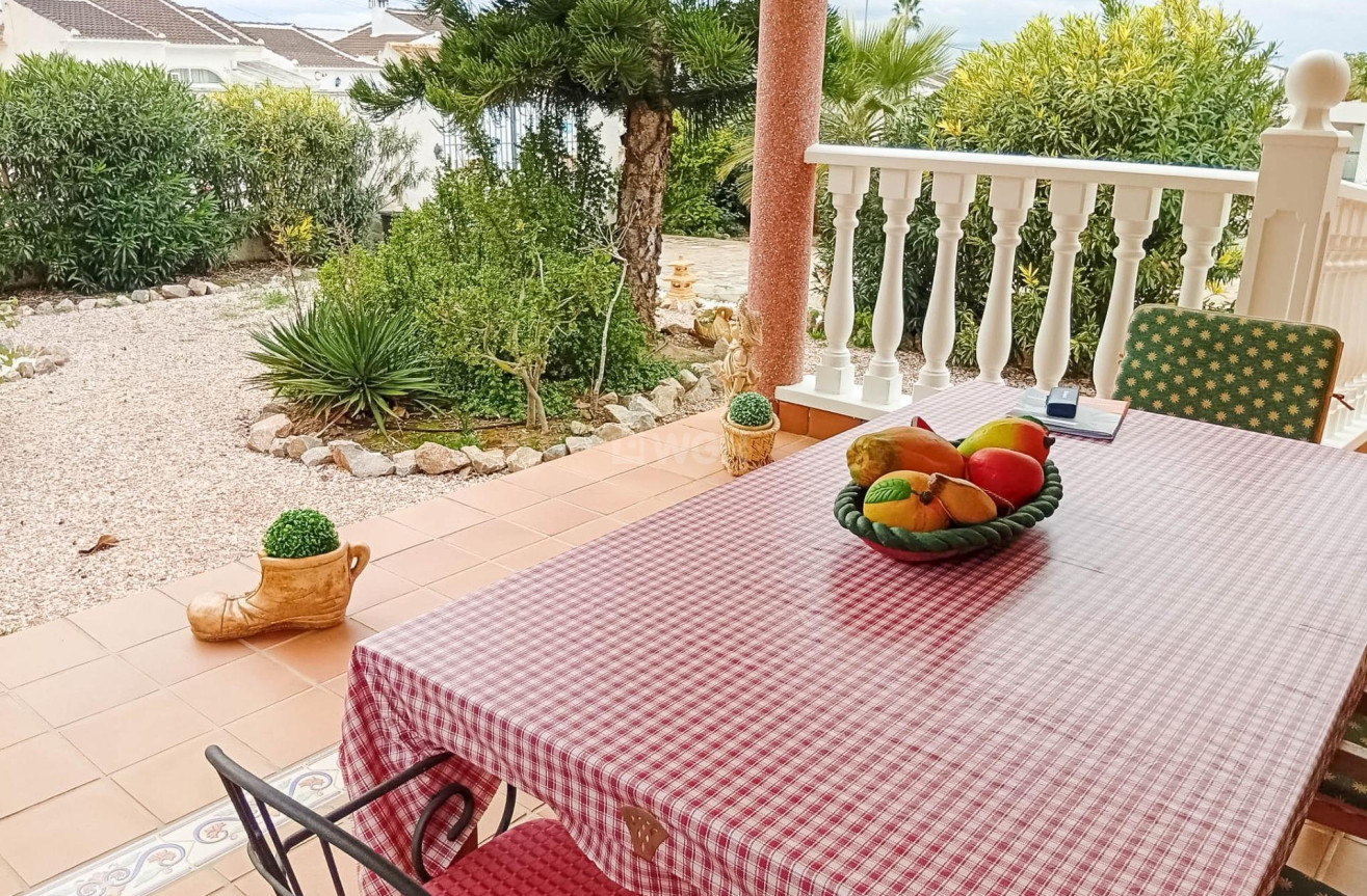 Odsprzedaż - Villa - Torrevieja - La Siesta