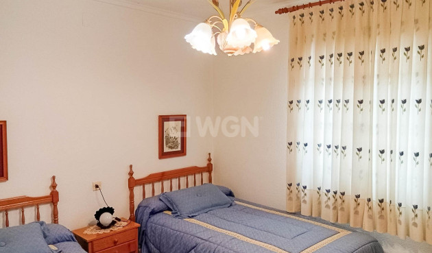 Odsprzedaż - Villa - Torrevieja - La Siesta