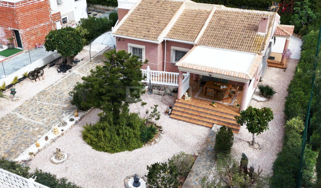 Odsprzedaż - Villa - Torrevieja - La Siesta