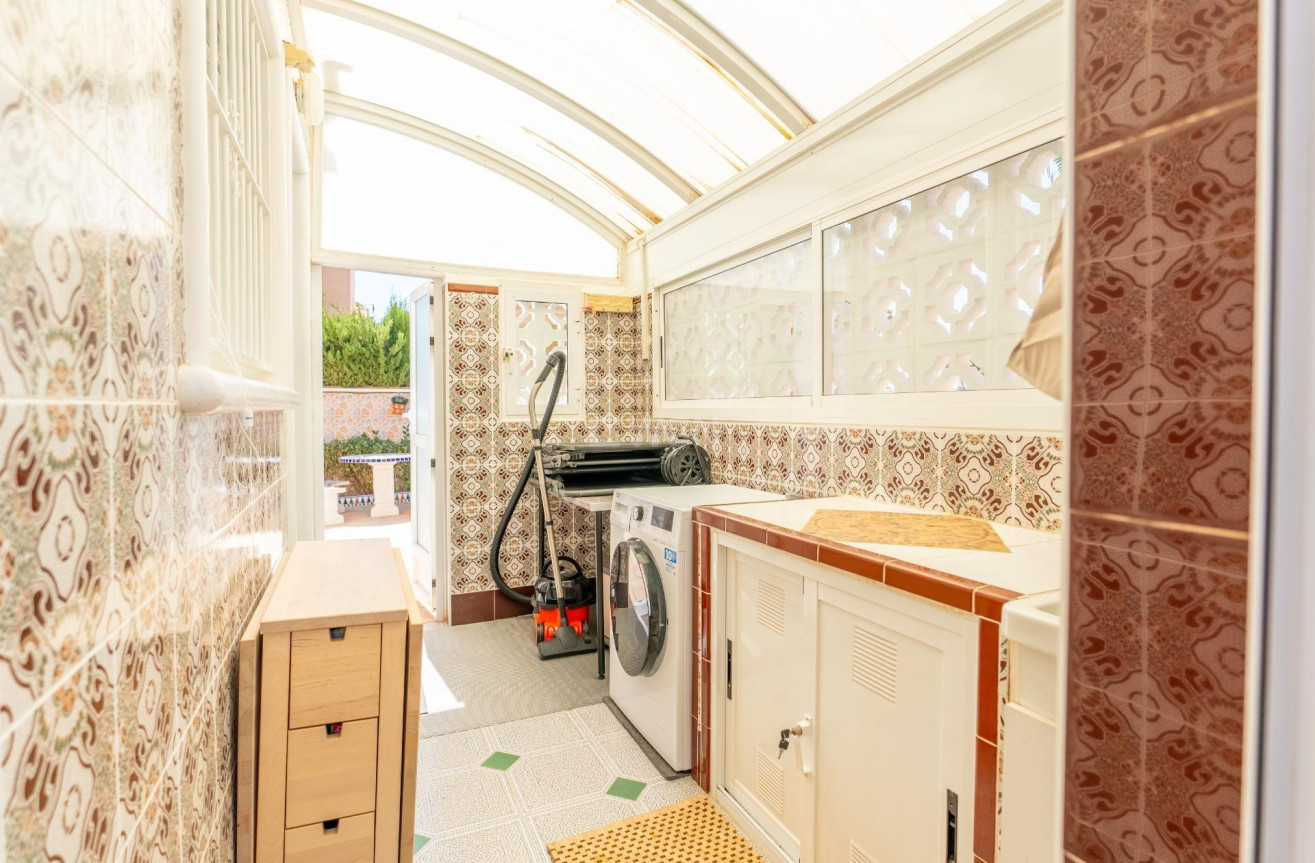 Odsprzedaż - Villa - Torrevieja - Los Balcones - Los Altos del Edén