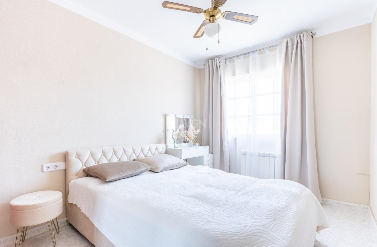 Odsprzedaż - Villa - Torrevieja - Los Balcones - Los Altos del Edén