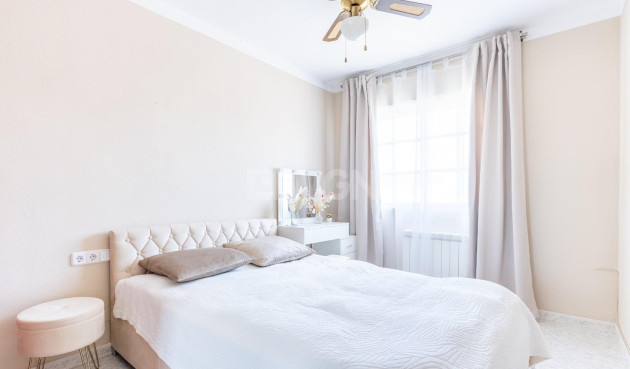 Odsprzedaż - Villa - Torrevieja - Los Balcones - Los Altos del Edén