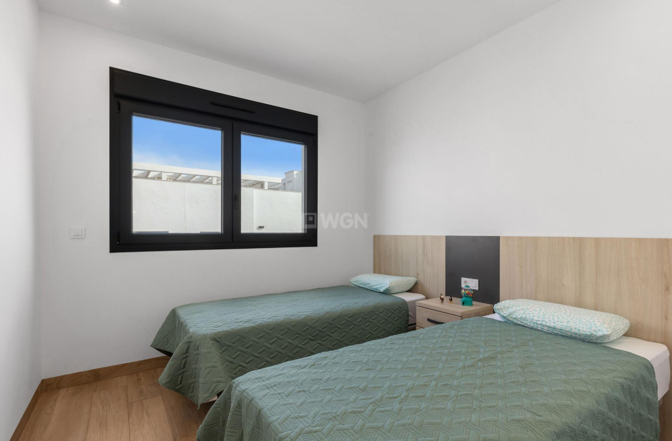 Odsprzedaż - Daszek - Torrevieja - Los Balcones - Los Altos del Edén