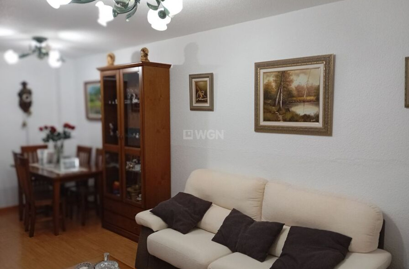 Odsprzedaż - Kamienica - Daya Vieja - Costa Blanca