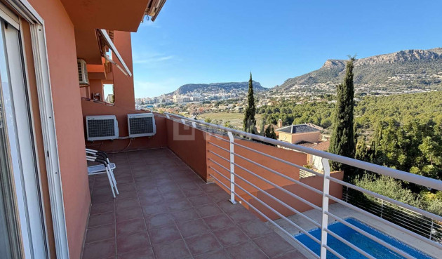 Odsprzedaż - Villa - Calpe - Costa Blanca