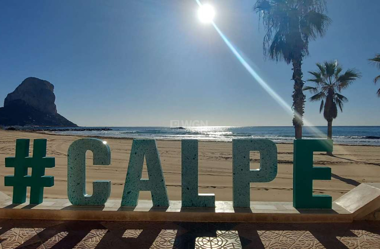 Odsprzedaż - Villa - Calpe - Costa Blanca