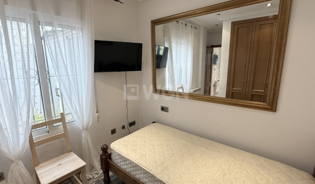 Odsprzedaż - Kamienica - Sucina - Inland