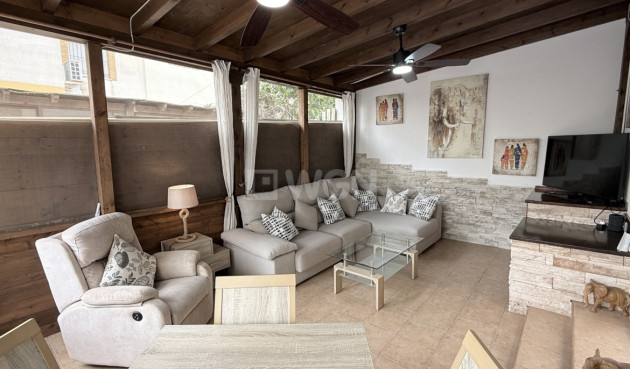 Odsprzedaż - Kamienica - Sucina - Inland