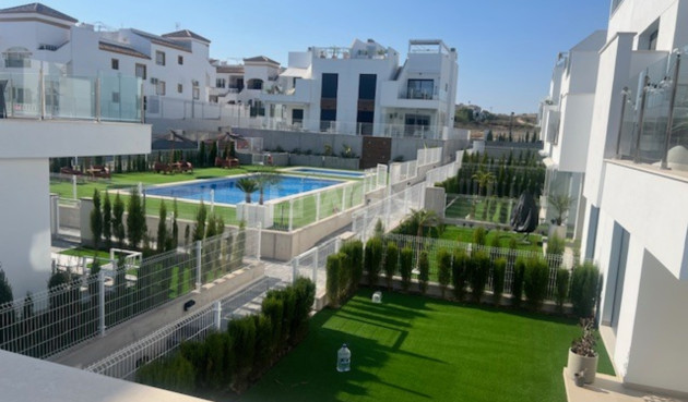 Odsprzedaż - Villa - Los Montesinos - Costa Blanca