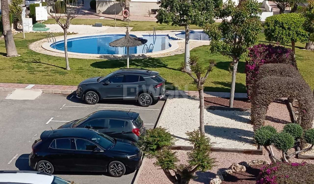 Odsprzedaż - Mieszkanie w bloku - Villamartin - Costa Blanca