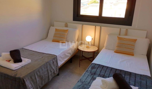 Odsprzedaż - Mieszkanie w bloku - Villamartin - Costa Blanca