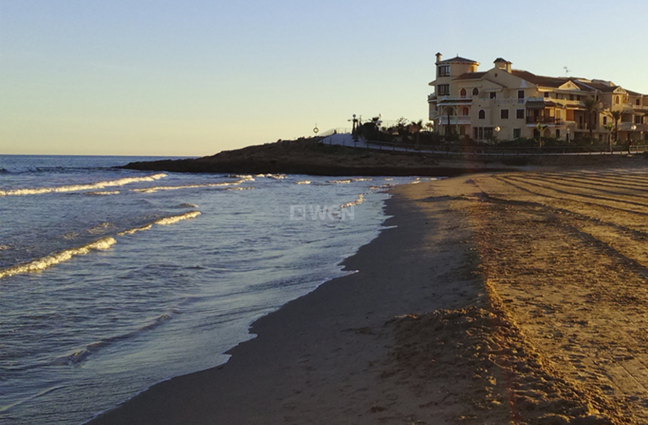 Odsprzedaż - Mieszkanie w bloku - Villamartin - Costa Blanca