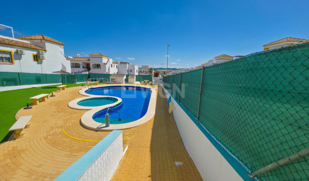 Wiederverkauf - Wohnung - Vistabella Golf Entre Naranjos - Inland