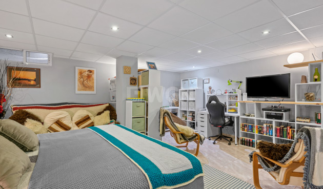 Resale - Townhouse - San Miguel de Salinas - Inland