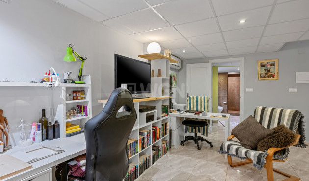 Resale - Townhouse - San Miguel de Salinas - Inland