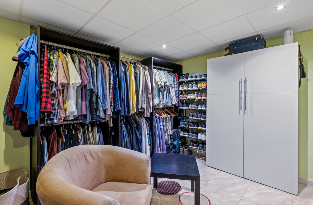 Resale - Townhouse - San Miguel de Salinas - Inland