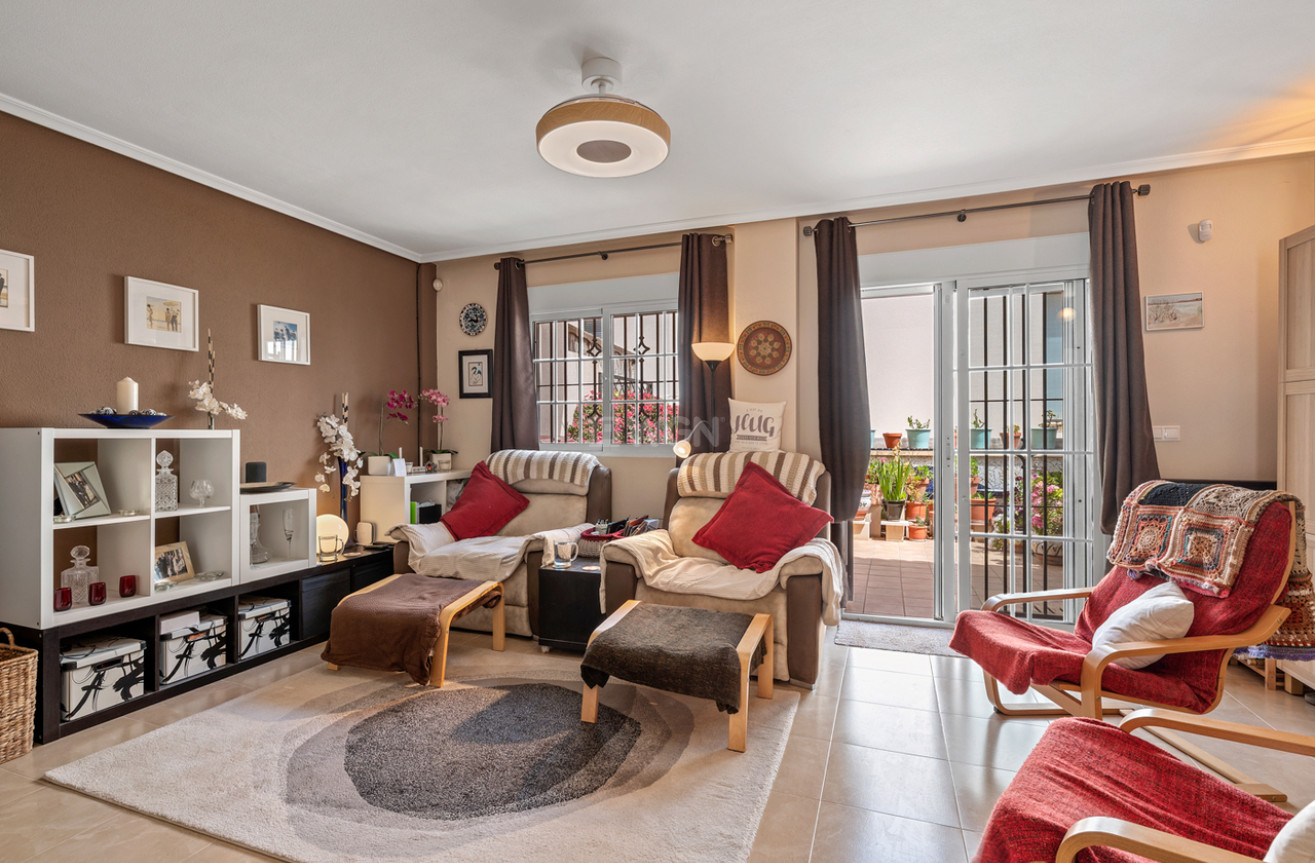 Resale - Townhouse - San Miguel de Salinas - Inland