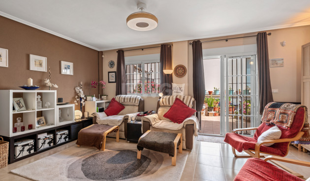 Resale - Townhouse - San Miguel de Salinas - Inland