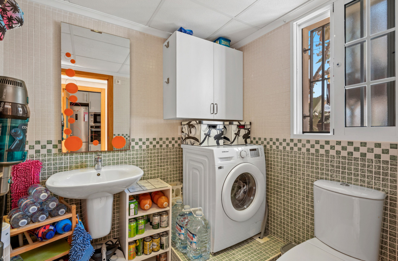 Resale - Townhouse - San Miguel de Salinas - Inland