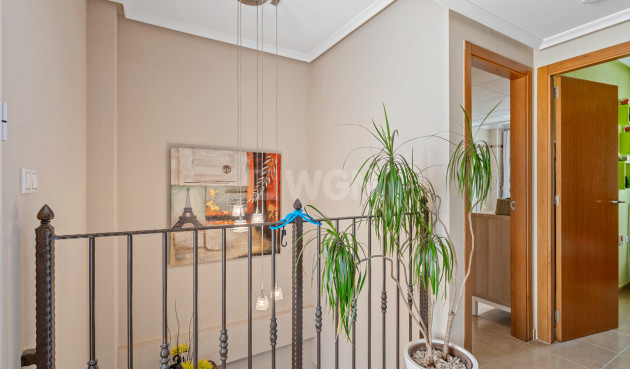 Resale - Townhouse - San Miguel de Salinas - Inland