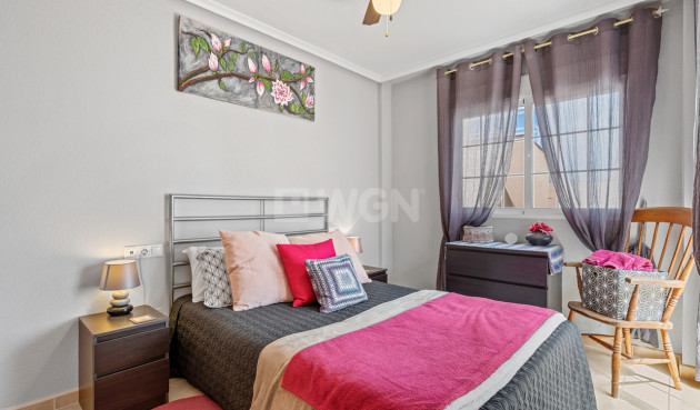 Resale - Townhouse - San Miguel de Salinas - Inland